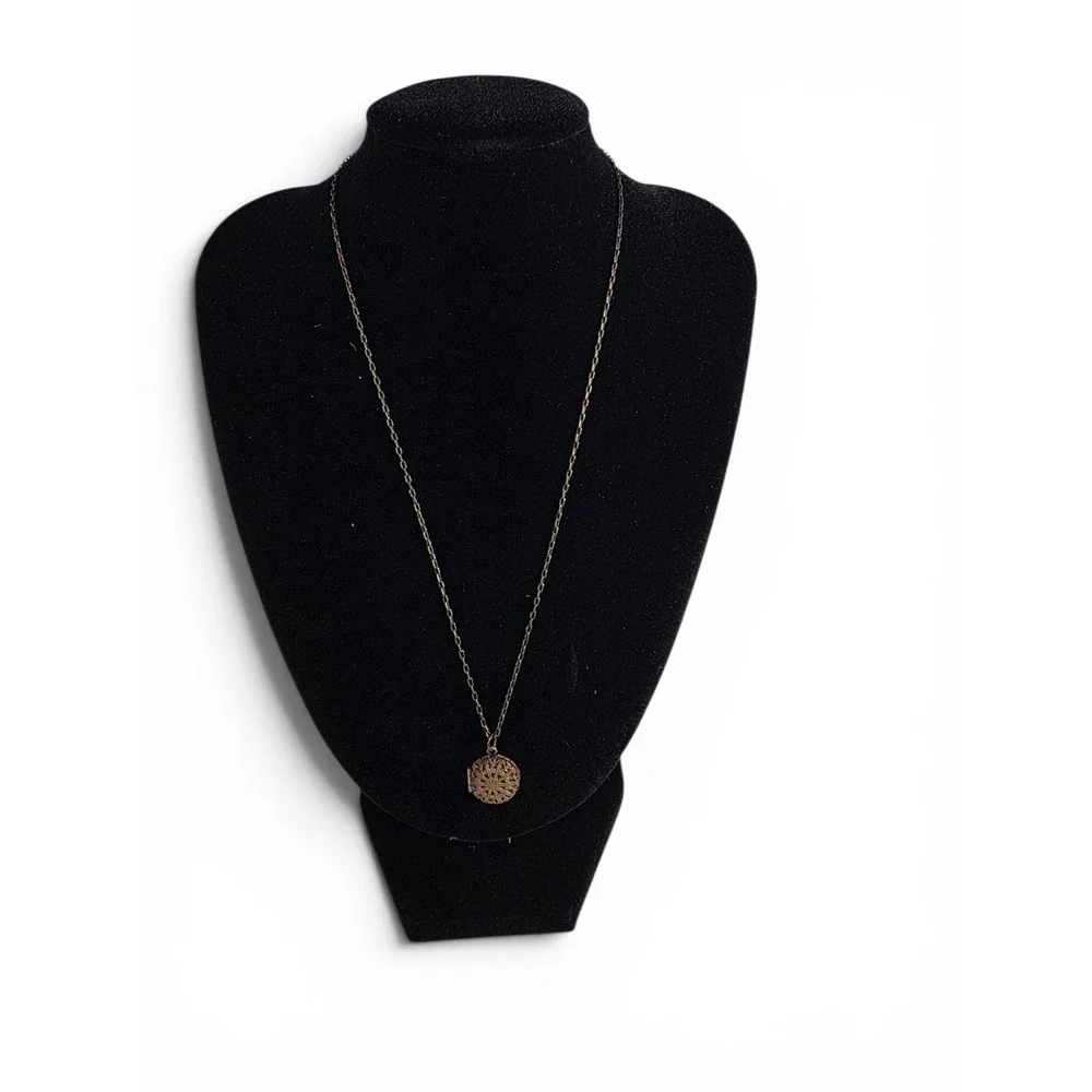Tiny Vintage Locket Pendant Necklace, Gold & Silver Tone Metal Cable Chain - Picture 3 of 4
